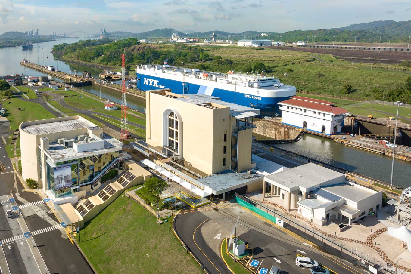 Miraflores Visitor Center